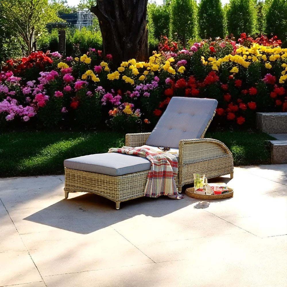 BULLEEN - Luxurious Outdoor Wicker Adjustable Sun Lounge