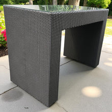 WHOLESALE - OUTDOOR FURNITURE TABLES