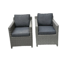 ELWOOD - Set of 2 Outdoor PE Wicker Chairs with Cushions