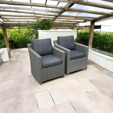 ELWOOD - Set of 2 Outdoor PE Wicker Chairs with Cushions